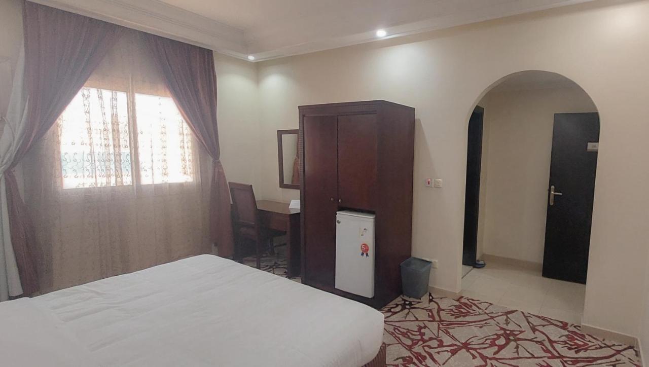 Rabwah Al Safwa Hotel 7 麦地那 外观 照片